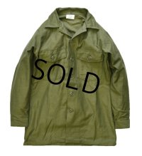 【70's】【デッドストック】【米軍実物】【ビンテージ】【USMC】【OG107】【ユーティリティシャツ】【15 1/2-31】 