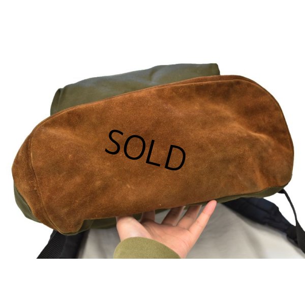 画像4: 【ビンテージ】USA製 【EASTPAK】【イーストパック】【 ボトムレザー】【底レザー】【オリーブドラブカラー】【ODカラー×ブラウン】【デイパック】【バックパック】【リュックサック】