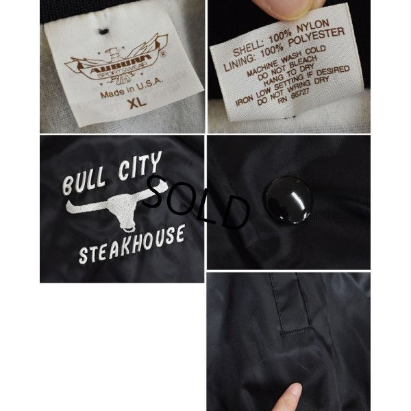 画像2: 【USA製】【ビンテージ】【AUBURN sportswear】【黒】【BULL CITY STEAKHOUSE】ナイロンブルゾン【サテンジャケット】【サイズＸＬ】 