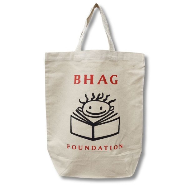 画像1: 【未使用】【BHAG foundation】【生成り】【本】【キャンバスコットン】【トートバッグ】 