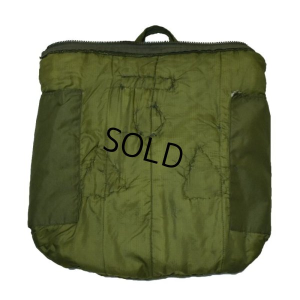 画像7:  80's【ビンテージ】【米軍実物】【USAF】ワッペン付き【ヘルメットバッグ】