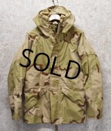 デッドストック【米軍実物】U.S.ARMY【ECWCS】【デザートカモ】【ゴアテックスパーカー】【Ｓ-Ｒ】 