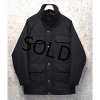 80'ｓ【ビンテージ】【ウールリッチ】【Woolrich】【黒×赤】中綿入りマウンテンパーカー【マウンテンパーカー】【中綿ダウンジャケット】【サイズＭ】 