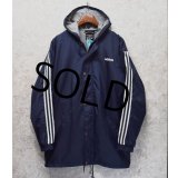 80〜90’ｓ【ビンテージ】【アディダス】adidas【紺×白ライン】ナイロンパーカー【万国旗タグ】【サイズM】 
