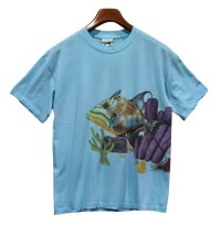 【USA製】【ビンテージ】【HARLE QUIN】【ハーレークイーン】【魚】【水色】マルチプリント【Tシャツ】【サイズL】  