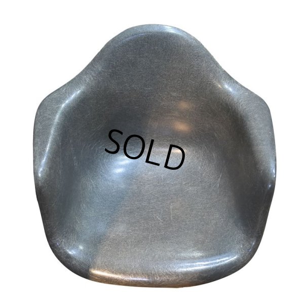 画像4: 50's【ビンテージ】【Herman Miller】ハーマンミラー【アームシェルチェア】Ｘベース【2nd】グラスファイバー【FRP】【エレファントハイドグレー】【イームズチェア】 