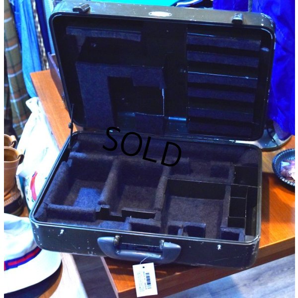 画像4: 40’s【ビンテージ】米軍実物【U.S. SIGNAL CORPS】U.S.ARMY【ハリバートン】【HALLIBURTON】テレフォトレンズ＆フォトグラフィーキット カメラケース 【カメラケース】 