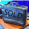 40’s【ビンテージ】米軍実物【U.S. SIGNAL CORPS】U.S.ARMY【ハリバートン】【HALLIBURTON】テレフォトレンズ＆フォトグラフィーキット カメラケース 【カメラケース】 