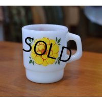 【Fire King】【ファイヤーキング】【デイブレイカー】【黄色ｘ赤】【花】【スタッキング】【マグカップ】 