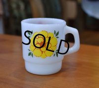 【Fire King】【ファイヤーキング】【デイブレイカー】【黄色ｘ赤】【花】【スタッキング】【マグカップ】 