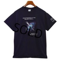 ビンテージ【GILDAN】【ギルダン】What Happens in BLACK HOLE【黒】【Tシャツ】【サイズＭ】 