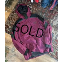 90’s~【ビンテージ】USA製【The north face】【ザ ノースフェイス】ワインｘ黒ｘ緑【アノラックパーカー】 