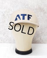 【デッドストック】【ATF】【ベージュ×紺刺繍ロゴ】【コットンBBキャップ】  