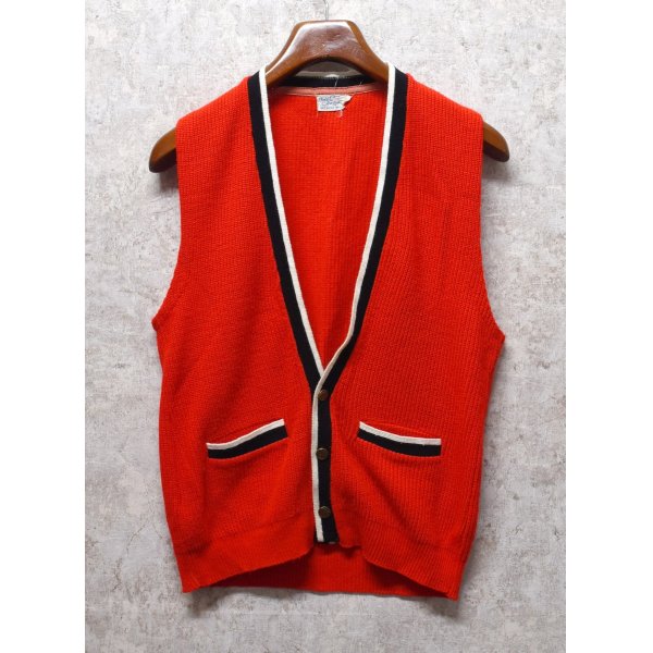 画像1: 60's ビンテージ【Babble Sports wear】【赤×黒×白】【アクリルカーディガンベスト】金ボタン【サイズM】 