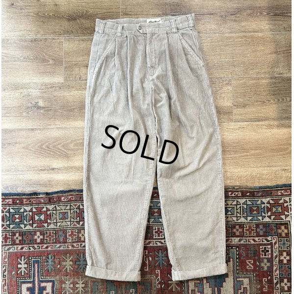 画像1: 90's~  ビンテージ【Eddie Bauer】【エディーバウアー】【ライトベージュ】【２タック】太畝【コーデュロイパンツ】【W32】 