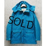 70's∼【USA製】【ビンテージ】【ウールリッチ】【Woolrich】【サックスブルー】【フード付き】【中綿入り】【マウンテンパーカー】【サイズW-XL】 