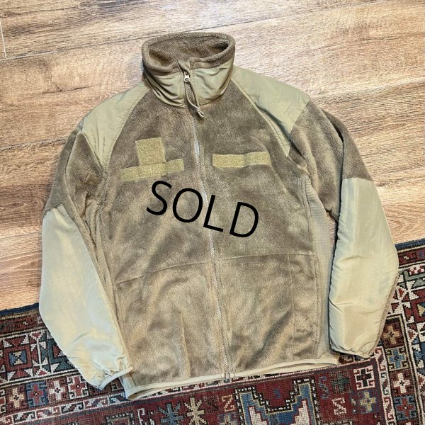 画像1: U.S.ARMY【米軍実物】【GEN3】【GENIII】【PECKHAM社製】【Polartec】コヨーテ【ポーラテックフリース】【XS-SHORT】 