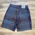 画像4: 90's【USA製】【LEVI'S】【シルバータブ】【リーバイス】【エンジ×水色チェック】【デニム生地ショーツ】【W33】<br> (4)