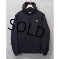 【ビンテージ】【アディダス】adidas【黒】【黒無地】パーカー　胸トレフォイルロゴ入り【サイズL】 