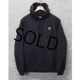 【ビンテージ】【アディダス】adidas【黒】【黒無地】パーカー　胸トレフォイルロゴ入り【サイズL】 