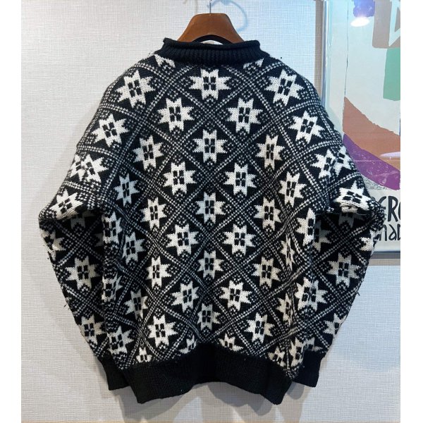 画像3: 90's~【ビンテージ】【オールドギャップ】【GAP】【黒×白】【雪柄】【セーター】【サイズL程度】 