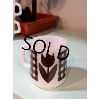 【ビンテージ】【ミルクガラス】【チューリップ×チェック柄】【マグカップ】【オールドミルクガラス】 