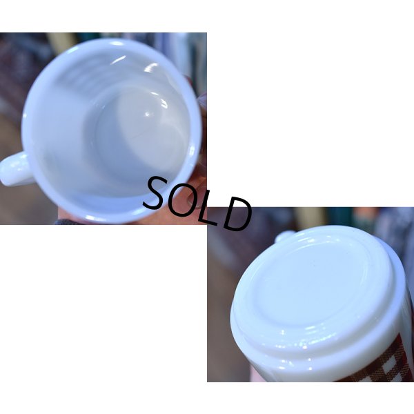 画像2: 【ビンテージ】【ミルクガラス】【チューリップ×チェック柄】【マグカップ】【オールドミルクガラス】 