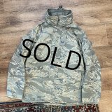 【ビンテージ】【米軍実物】ＡＰＥＣＳ【All Purpose Environmental Clothing System】デジカモ【ゴアテックスパーカ】【XS-Short】 