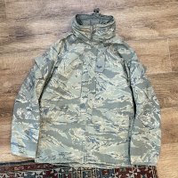 【ビンテージ】【米軍実物】ＡＰＥＣＳ【All Purpose Environmental Clothing System】デジカモ【ゴアテックスパーカ】【XS-Short】 
