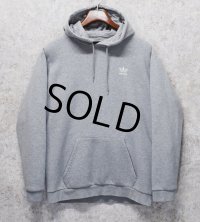 【ビンテージ】【アディダス】adidas【胸ロゴ刺繍】【グレー】パーカー【サイズＭ】 