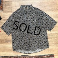 ビンテージ【WEAR THE RIGHT THING】【黒ｘ茶色】ひし形模様【レーヨンシャツ】半袖シャツ サイズL 