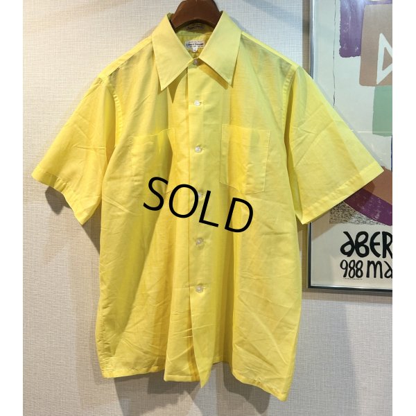 画像1: 【ビンテージ】【Hathaway Shirts】【LORD&TAYLOR】【ハサウェイ】【黄色】【無地】ポリコットン【半袖シャツ】サイズL 
