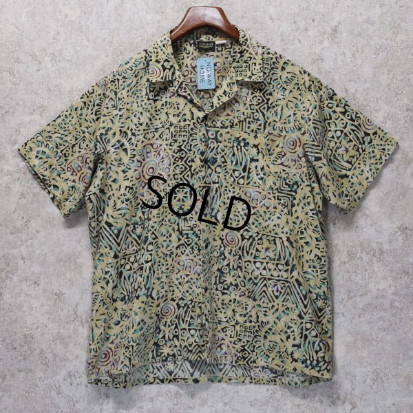 画像1: ビンテージ 【Edwards casual wear】エドワーズ【ベージュ×緑×エンジ】幾何学模様【半袖シャツ】オープンカラーシャツ【サイズL】 