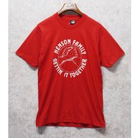 ほぼ未使用【USA製】ビンテージ【HENSON FAMILY GETTIN IT TOGETHER】【赤】Tシャツ【サイズL】 