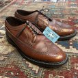 画像1: 【USA製】【ビンテージ】【フローシャイム】FLORSHEIM【ブラウン】メダリオン【ウィングチップシューズ】【10 3E】【28cm程度】<br> (1)