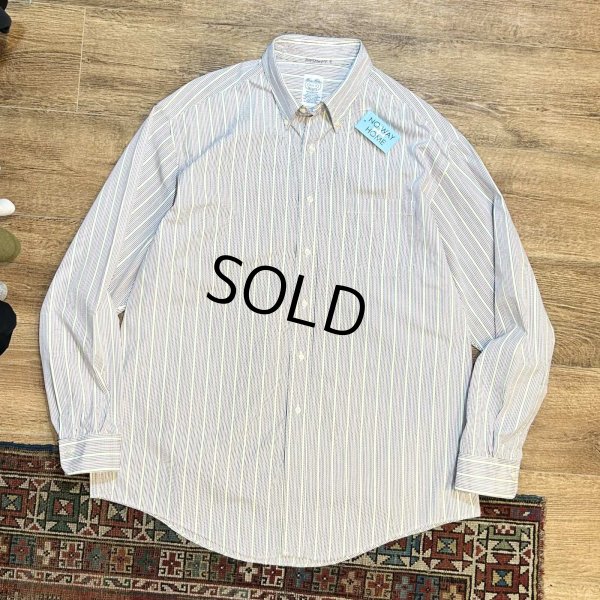 画像1: ~90's USA製【ビンテージ】【ブルックスブラザーズ】Brooks Brothers【RELAXED FIT】【紺ｘ赤ｘ黄色】【マルチストライプ】コットン【ボタンダウンシャツ】【16 1/2-5】 