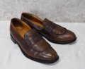 【ENGLAND製】BARNEYS NEW YORK【バーニーズニューヨーク】【別注】【ブラウン】【Vチップローファー】【10 1/2D】【28.5cm程度】 