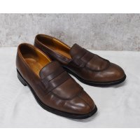 【ENGLAND製】BARNEYS NEW YORK【バーニーズニューヨーク】【別注】【ブラウン】【Vチップローファー】【10 1/2D】【28.5cm程度】 