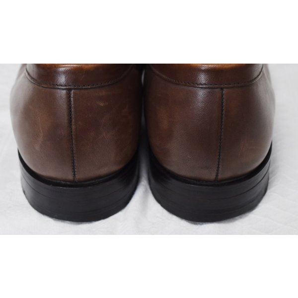 画像4: 【ENGLAND製】BARNEYS NEW YORK【バーニーズニューヨーク】【別注】【ブラウン】【Vチップローファー】【10 1/2D】【28.5cm程度】 