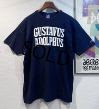 【90's】【USA製】【ビンテージ】【チャンピオン】【Champion】【GUSTAVUS ADOLPHUS】グスタフ・アドルフス【紺】【プリントTシャツ】【サイズXXL】 