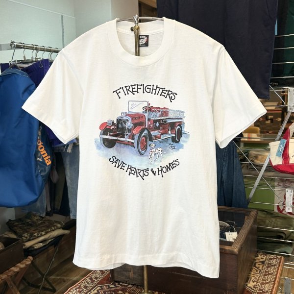 画像1: 90's【USA製】ビンテージ【SCREEN STARS】スクリーンスターズ シングルステッチ【FIREFIGHTERS】消防車【白】【Tシャツ】【サイズM】 