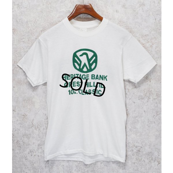 画像1: 【ワンウォッシュ】ほぼ未使用 80's【USA製】【ビンテージ】HERITAGE BANK【クリーム×緑文字】プリント【Tシャツ】【サイズＬ】 