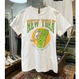 画像1: ビンテージ【GILDAN】ギルダン NEW YORK LYLE LYLE CROCODILE ライルライルクロコダイル ワニｘ猫【白】Tシャツ【サイズＭ】シング・フォー・ミー、ライル<br> (1)