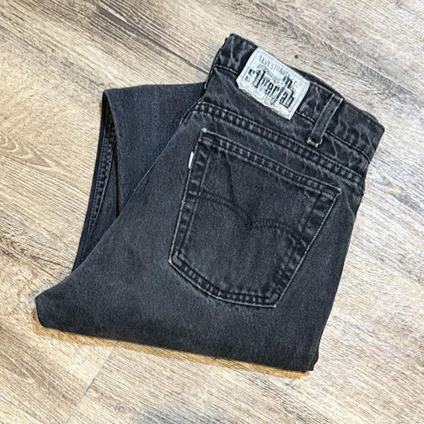 画像1: 90's【USA製】【LEVI'S】【シルバータブ】【リーバイス】straight & narrow【ブラック】【W33】黒 デニムパンツ 33x32 