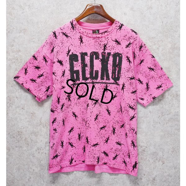 画像1: 90's~ USA製 ビンテージ【GECKO HAWAII】ゲッコーハワイ【ヤモリ】【ピンク×黒プリント】総柄【 Tシャツ】【サイズXL】 