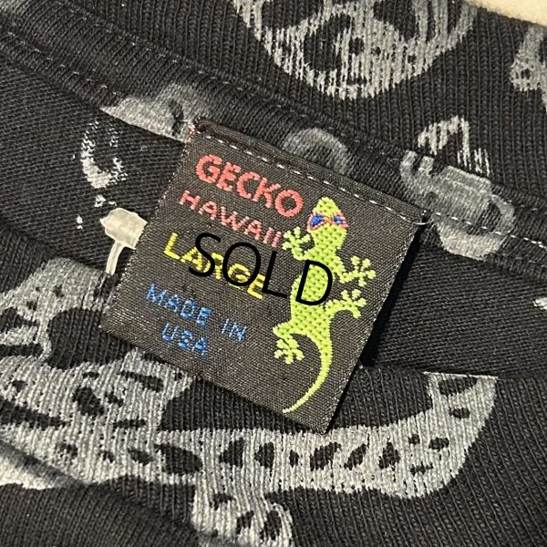 画像2: 【デッドストック】【USA製】【GECKO】ゲッコー【HAWAII】【ヤモリ】総柄 黒【Tシャツ】【サイズL】 