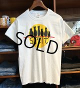 ビンテージ【FRUIT OF THE LOOM】フルーツオブザルーム【月と猫】SPLIT【白】【 Tシャツ】【サイズM】 