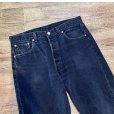 画像4: 90's【ビンテージ】【LEVI'S】【リーバイス】【501】ブラック 黒【ボタンフライ】【デニムパンツ】後染め【34×30】<br> (4)