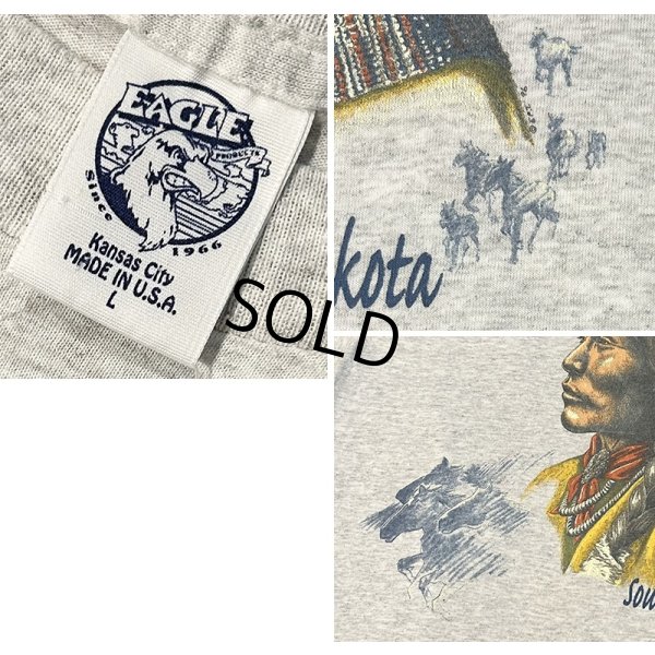 画像2: 90’s USA製【Eagle】イーグル【ビンテージ】【South Dakota】ネイティブアメリカン 【インディアン】グレー【Tシャツ】 サイズL 