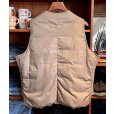 画像3: 70's~【ビンテージ】【Eddie Bauer】【エディーバウアー】バウアーダウン【ブラウンベージュ】ダウン【ダウンベスト】【サイズUS46】<br> (3)